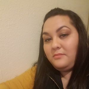 Meet your Posher, Juana